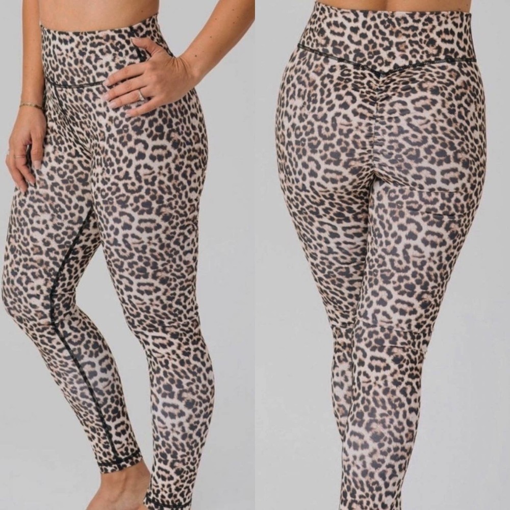 Zyia Active Leopard Brilliant‎ Scrunch Bottom Leggings 14-16 Print Black Brown